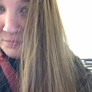 Meet your Posher, Liz